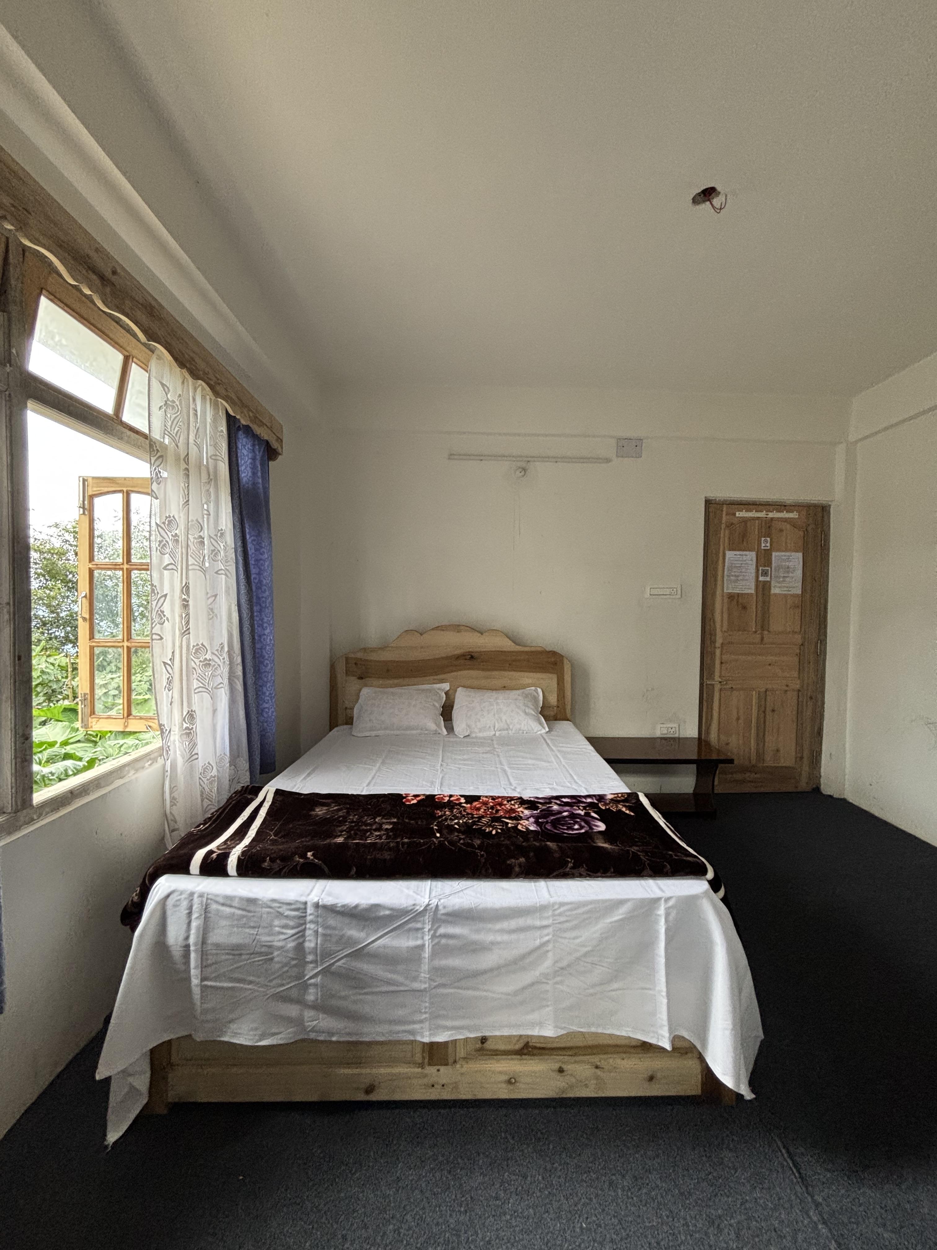 Rokas Eco Retreat Farmstay - Tap to explore photos