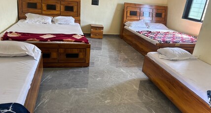 Hotel Ambika pure veg and lodging Room Type - Family Room