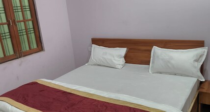 Hotel Family Inn | Your Cozy Stay Room Type - Deluxe Room