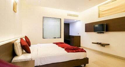 RNS Golf Resort and Nature Cure Centre Room Type - Deluxe AC Room
