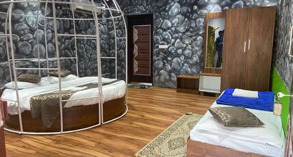 Bandipur Khans resort & Gufa restaurant Room Type - Super Deluxe Cottage Cave Themed