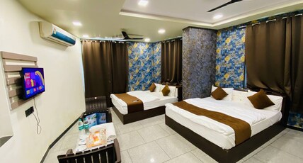 Hotel Vijay Shree Room Type - Superior Four Bedroom Ac