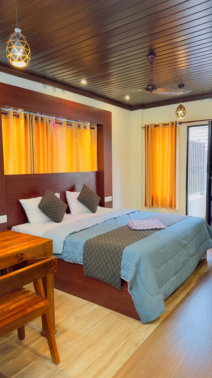 Luna Villa, Munnar - Tap to explore photos