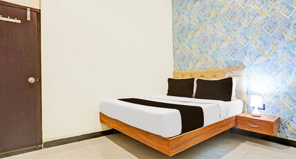 HOTEL O CROWN INN Room Type - Classic
