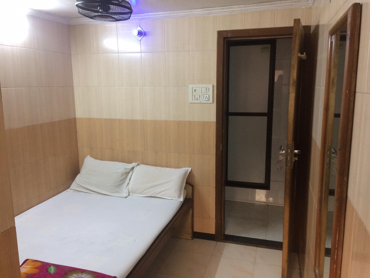 Hotel Care Inn- Masjid bunder - Tap to explore photos