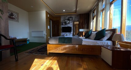 Rikya Retreat Room Type - Premium Room 222