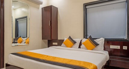 Itsy Hotels M Room Type - Economy Room