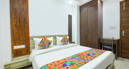 FabHotel Neu-Nest Room Type - Deluxe Room