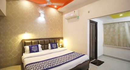 Hotel Yark Inn Room Type - Deluxe Room