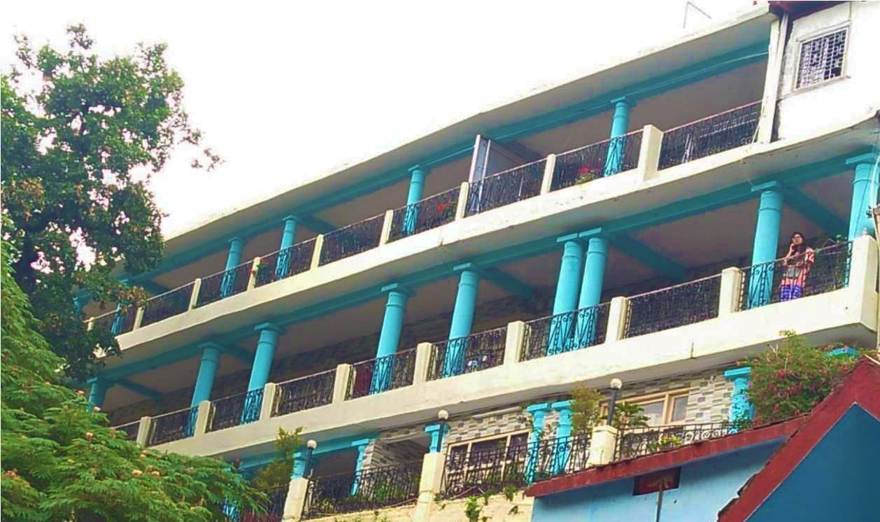 Hotel Mansarovar - Tap to explore photos