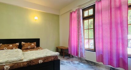 Rajalim Homestays. Room Type - Deluxe Family Rooms