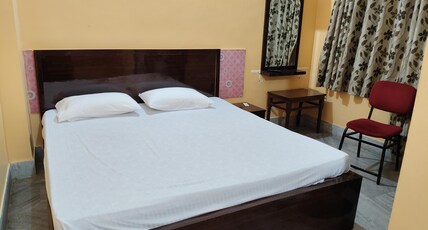 THE SIBAPRIYA Room Type - Deluxe room