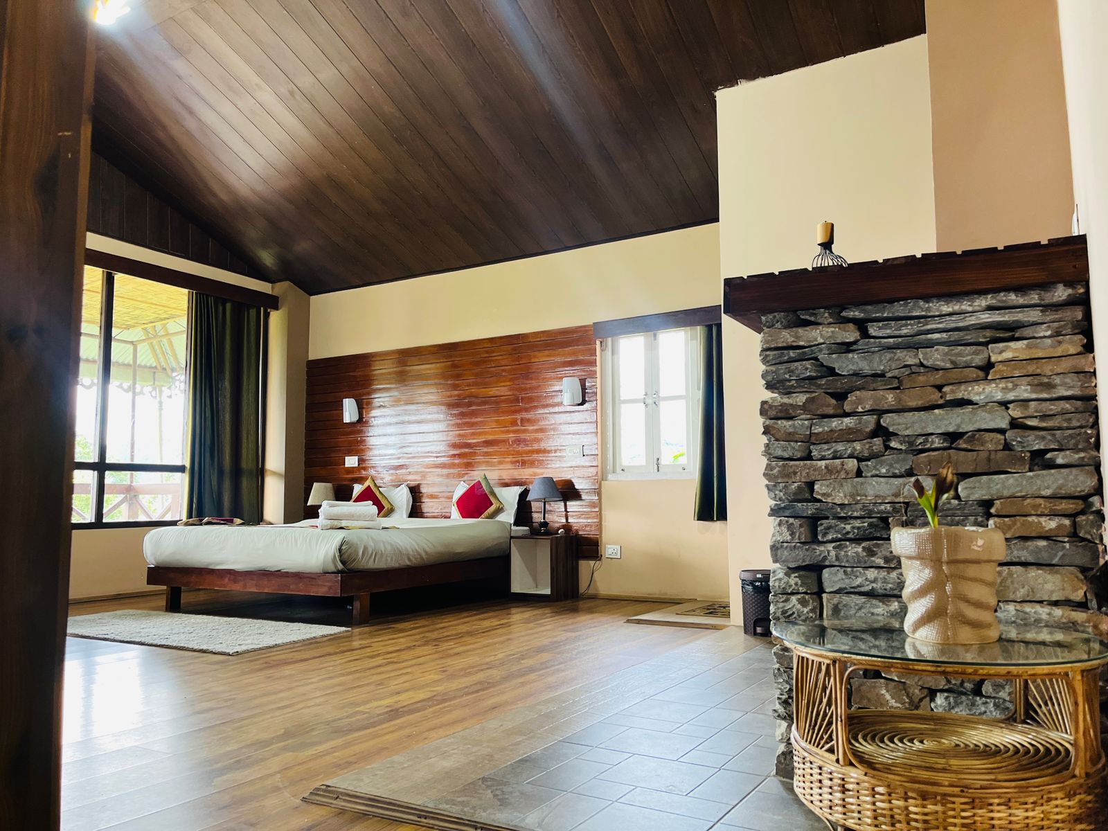 The Barfung Retreat | Rooms & Guided Treks - Tap to explore photos