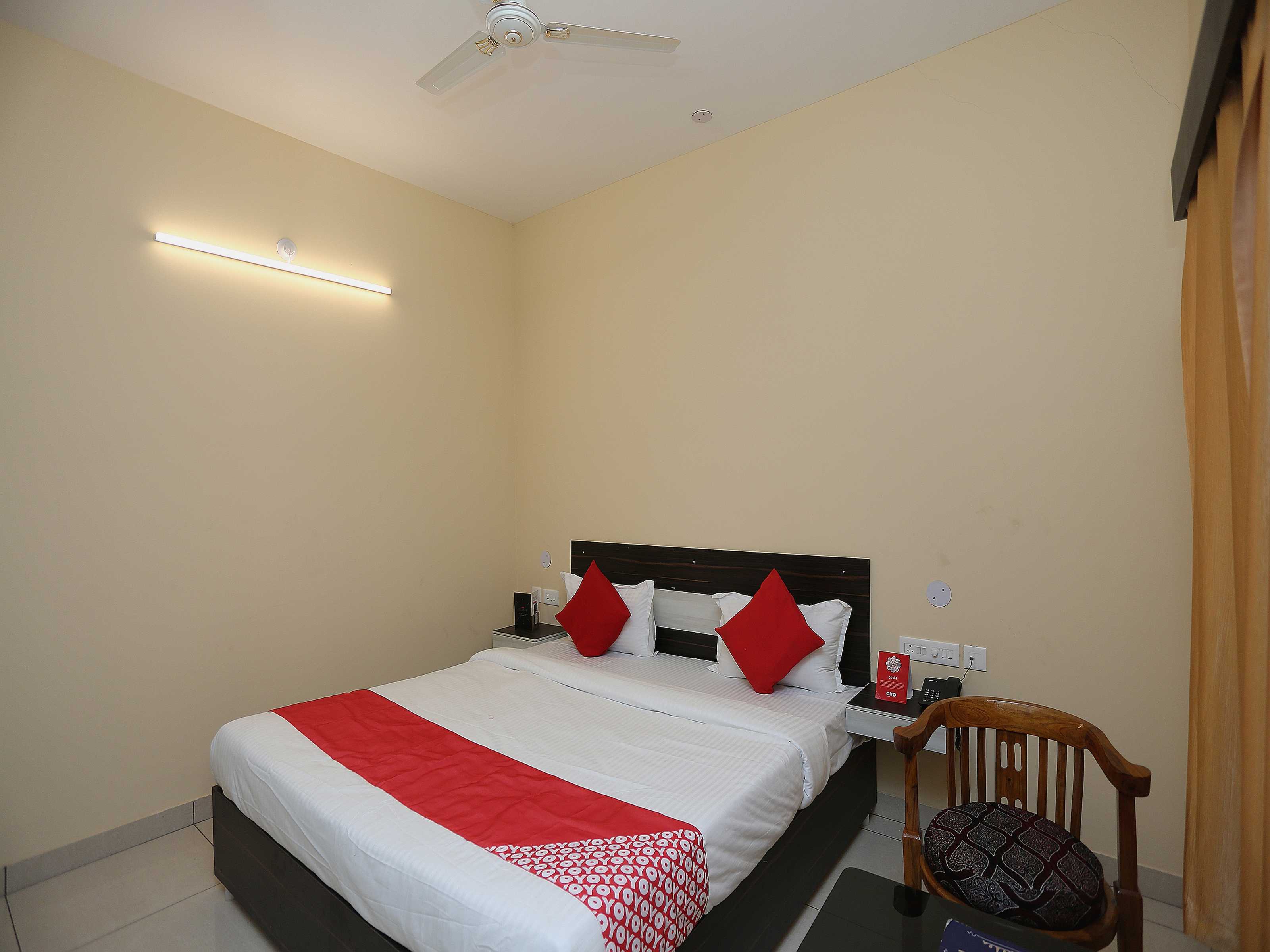 Hotel O Blue Bell - Tap to explore photos