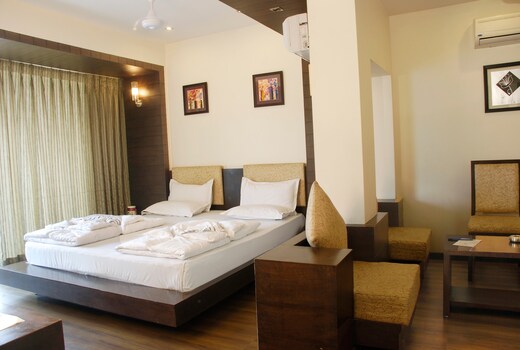 Hotel Royal Landmark
