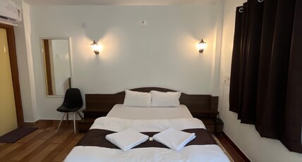 Hotel Amrpali Room Type - Dormitory Room Ac
