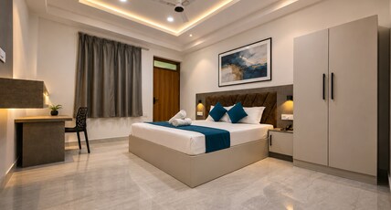 Hotel Shanti Residency Vrindavan Room Type - Deluxe Room with City View