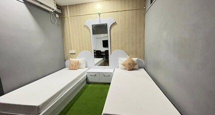 Mairas Resort Room Type - Deluxe Twin Room