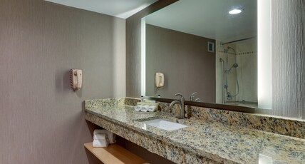 Holiday Inn Express Aberdeen, an IHG Hotel Room Type - 2 Single Communications Accessible Transfer Shower Holiday Inn Express Aberdeen, an IHG Hotel Room Type - 2 Single Communications Accessible Transfer Shower