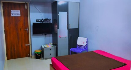ASS HAPPY STAY INN HOTEL Room Type - DELUXE ROOM-2