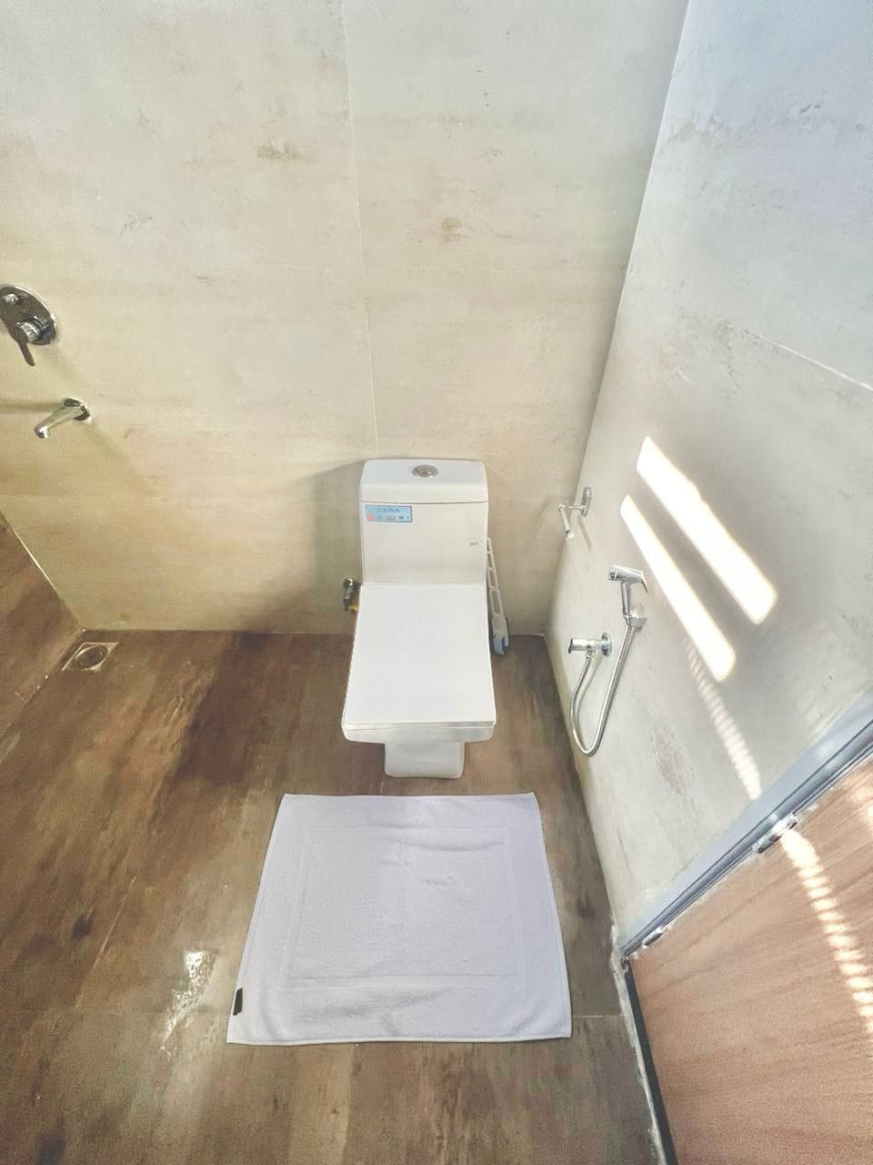 Bir Valley Retreat Cottages - Tap to explore photos
