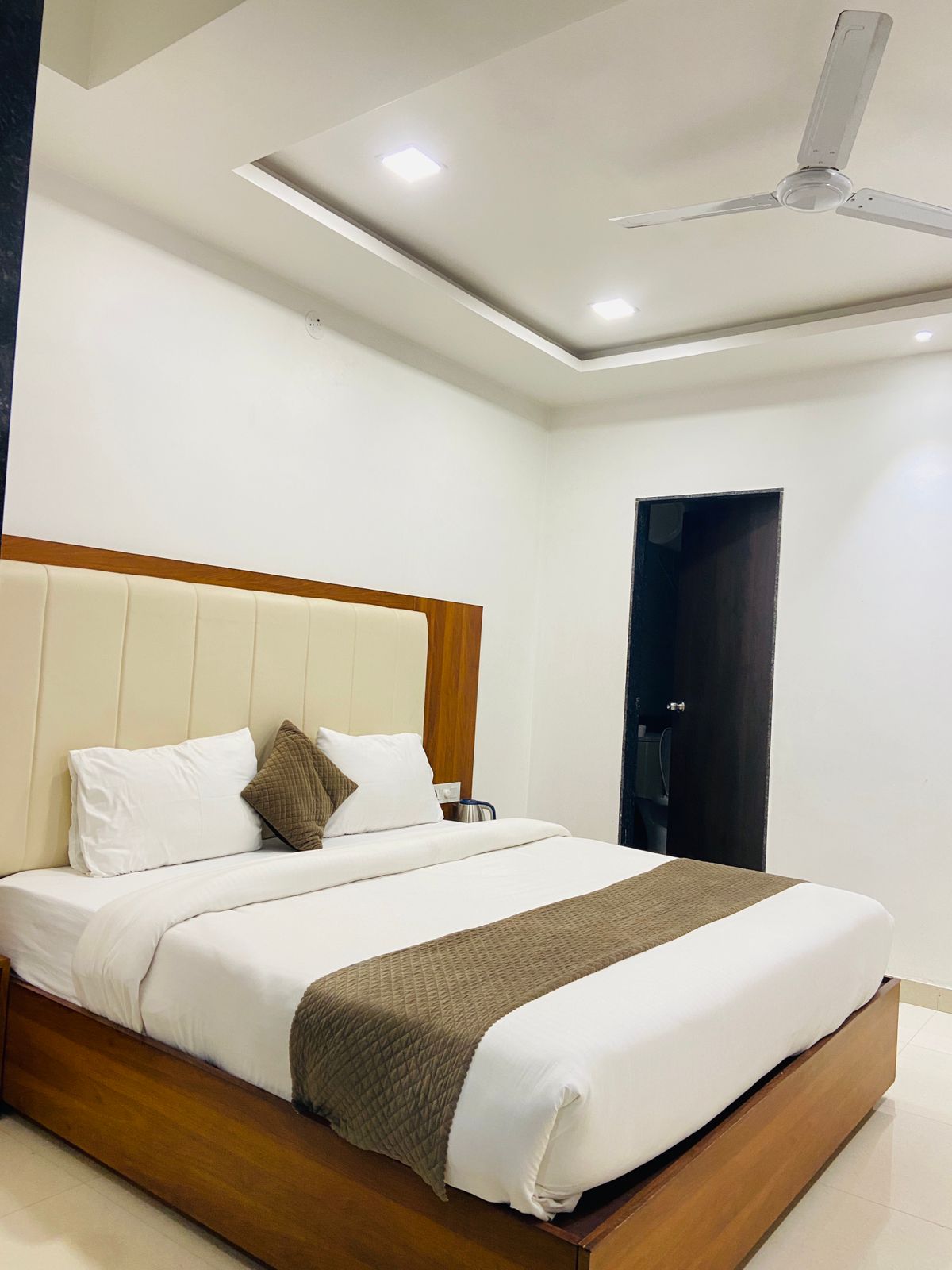 Unique Hotel - Tap to explore photos