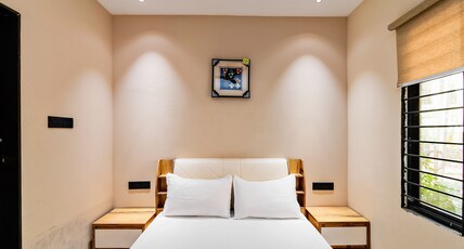 STAY10 Luxury Service Apartment Hotel Room Type - Studio Apartment Executive