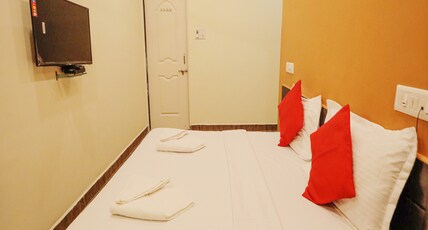 Hotel Sai Niwas Room Type - Standard Non AC Room