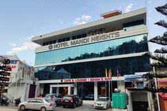 Mandi Heights - A Hotel with Restaurant & Bar