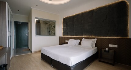 Wildernest Hilltop Resort Room Type - Superior Room with Balcony