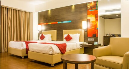 V Hotel Room Type - V PREMIER - Twin Beds