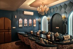 HOTEL PARV - Near Jawahar Circle