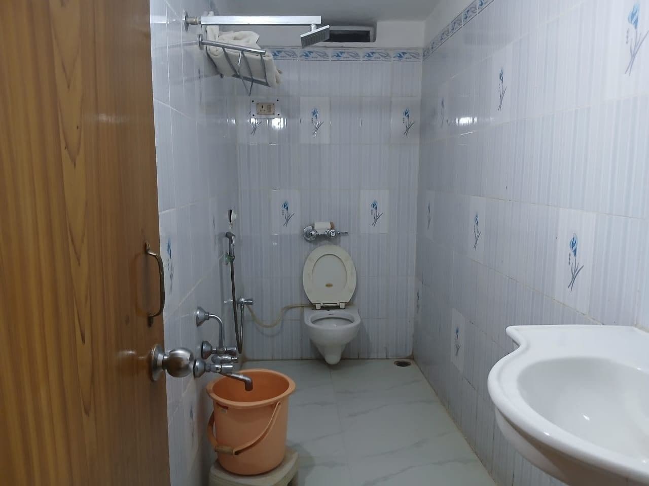 Siddharth Hotel - Tap to explore photos