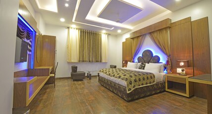 Hotel JP International Room Type - Royal Gem Room