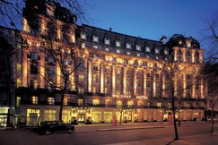 The Waldorf Hilton, London