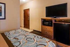Best Western Plus Seminole Hotel & Suites