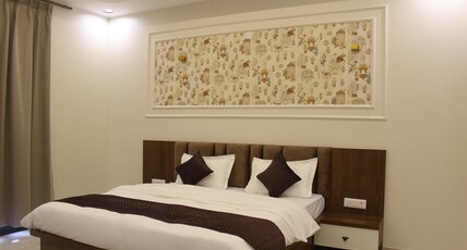The Pink City Nest Room Type - Deluxe Room With Balcony 105