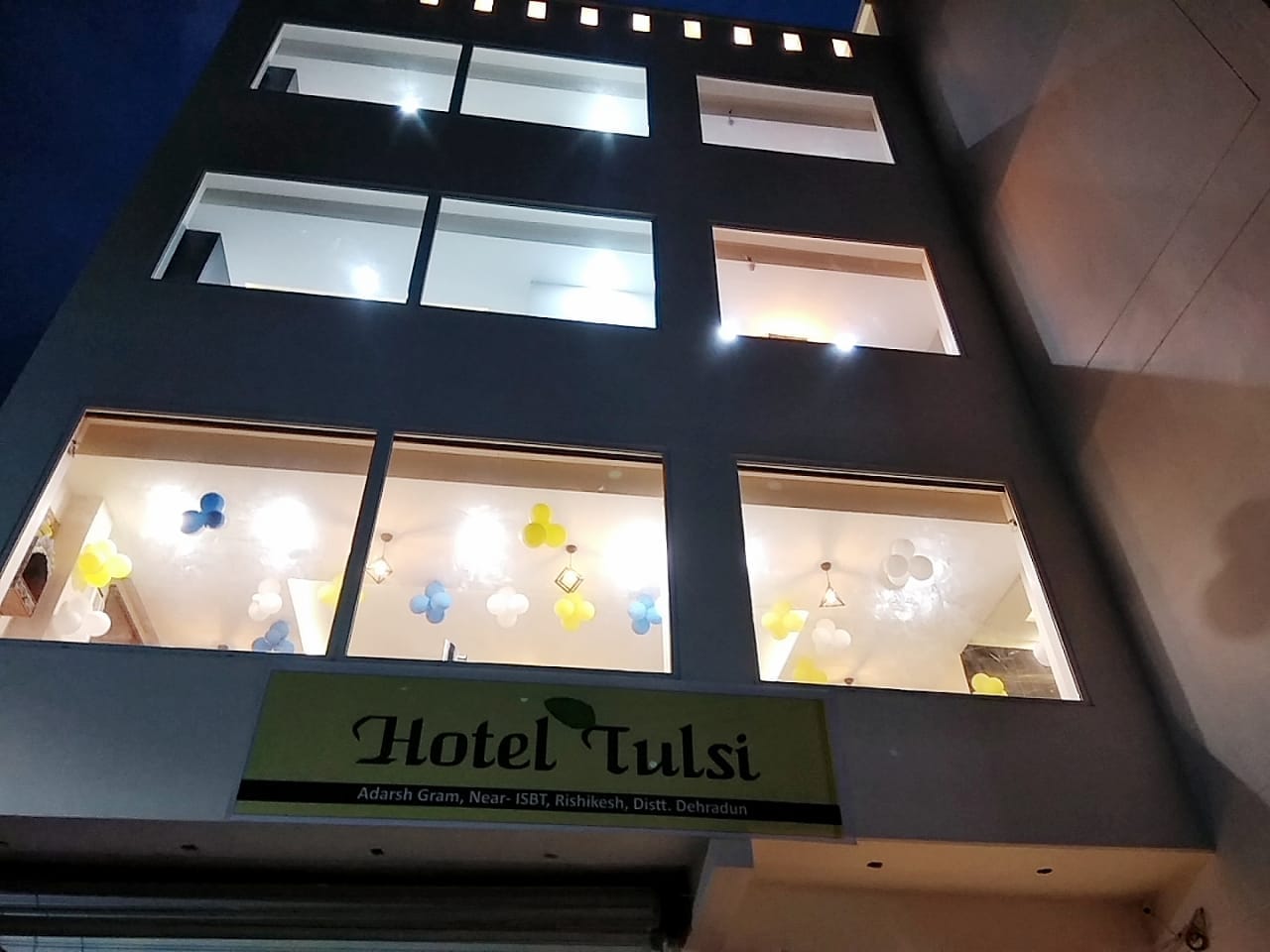 Hotel Tulsi @50m from ISBT Rishikesh - Tap to explore photos