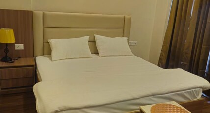 Orbit Stays Room Type - Premium Suite
