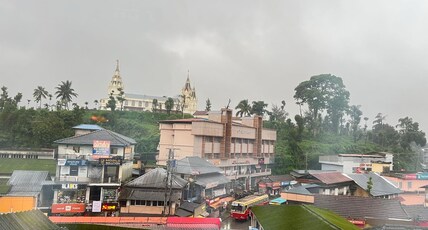 HOTEL RIVIERA Room Type - CITY VIEW ROOM