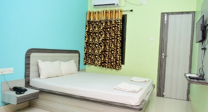 Hotel Sea Horse Room Type - Two Bed AC Room