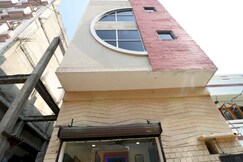 Hotel O Mall Residency