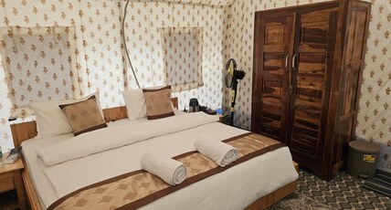 The Alpinist - Glamping Resort Room Type - Luxurious Swiss Tents