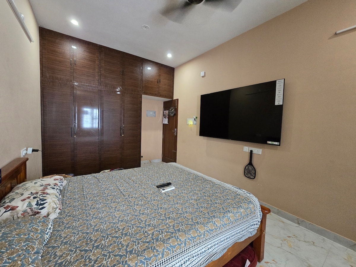 Alffy s home stay - Tap to explore photos