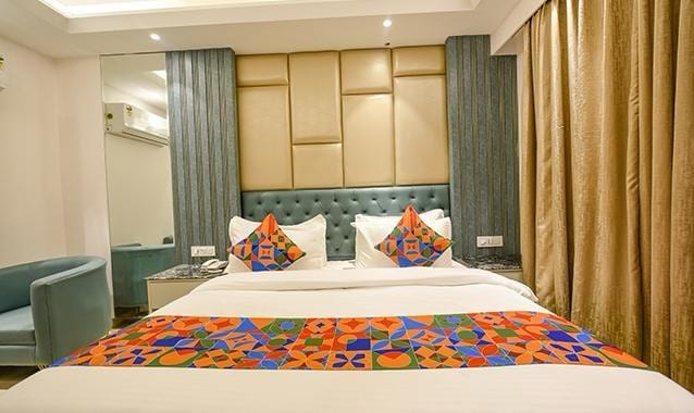 Hotel Dev Palace Patel Nagar - Tap to explore photos