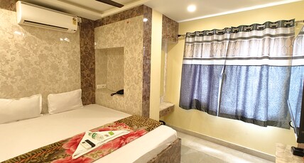 Divine Chariot 10 mins from Kolkata Airport Room Type - Standard Room