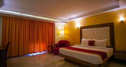 Eqbal Inn Room Type - Super Deluxe Room