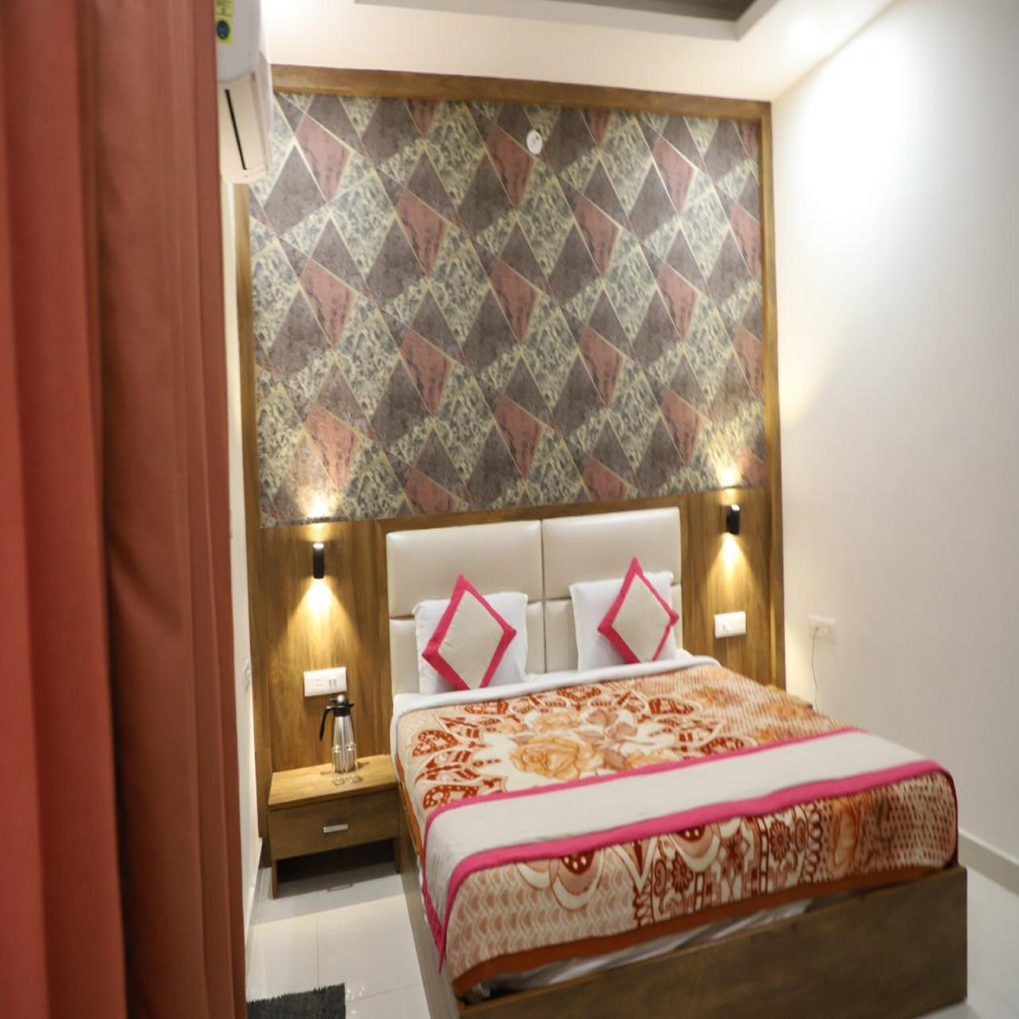 Hotel The Lathas - Tap to explore photos