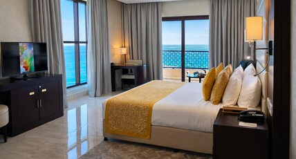 Al Bahar Beach Resort & Hotel Apartments Room Type - Diplomatic Suite