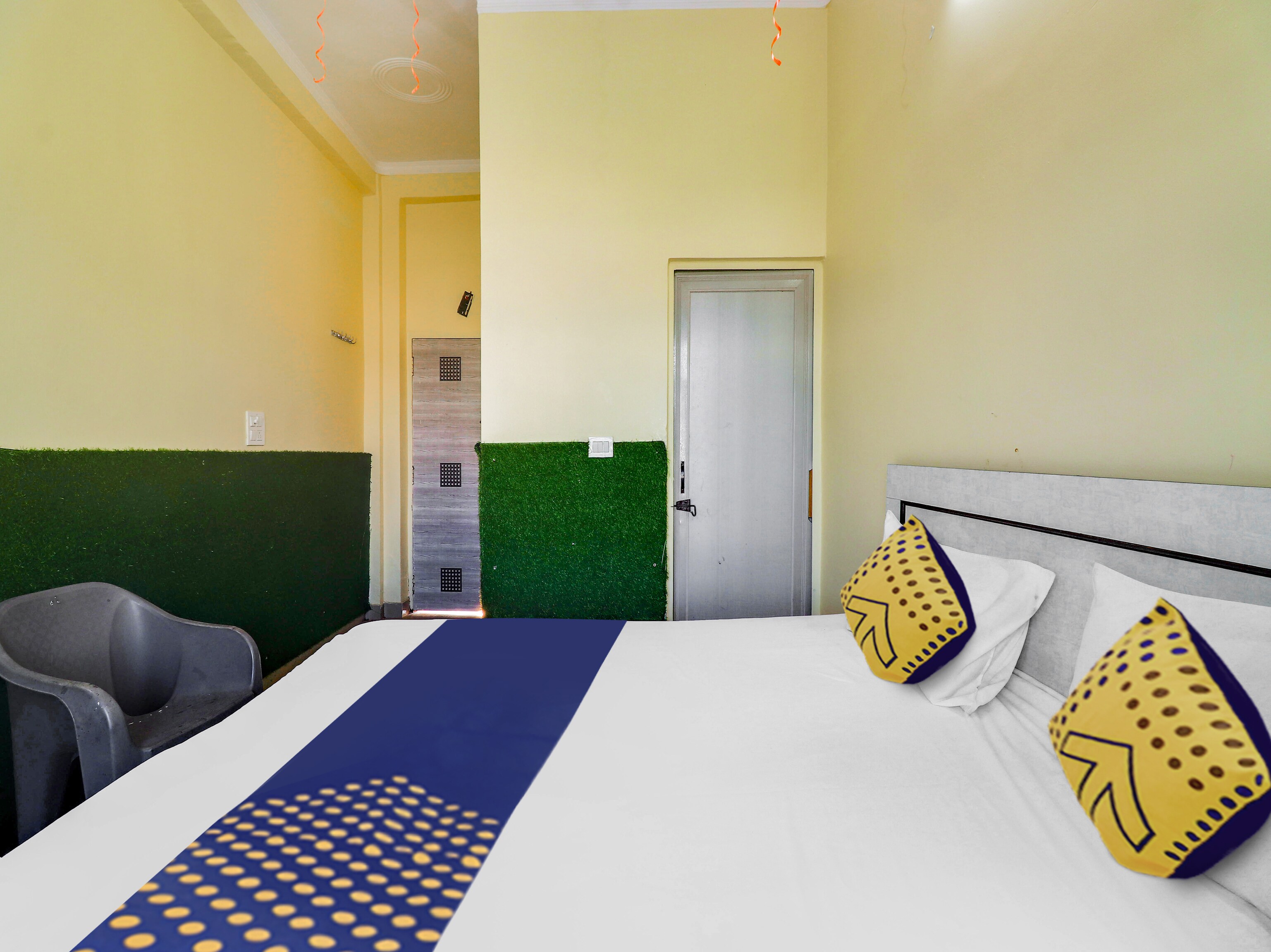 Hotel O Mount View - Tap to explore photos